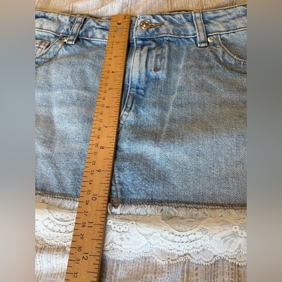 BDG skirt Urban Outfitters NWOT Brynne low rise denim lace trim size small - Picture 7 of 9